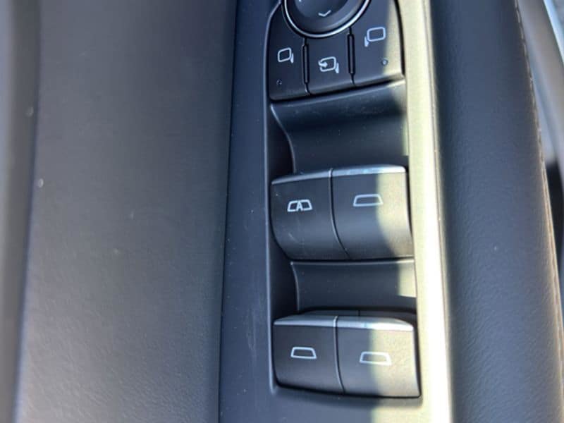 New 2026 Buick Enclave Sport Touring w/ Power Package FWD image 7