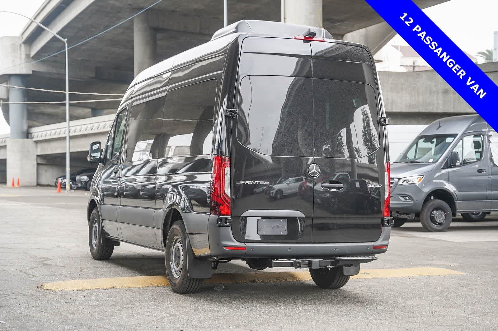 Used 2024 Mercedes-Benz Sprinter 2500 image 8
