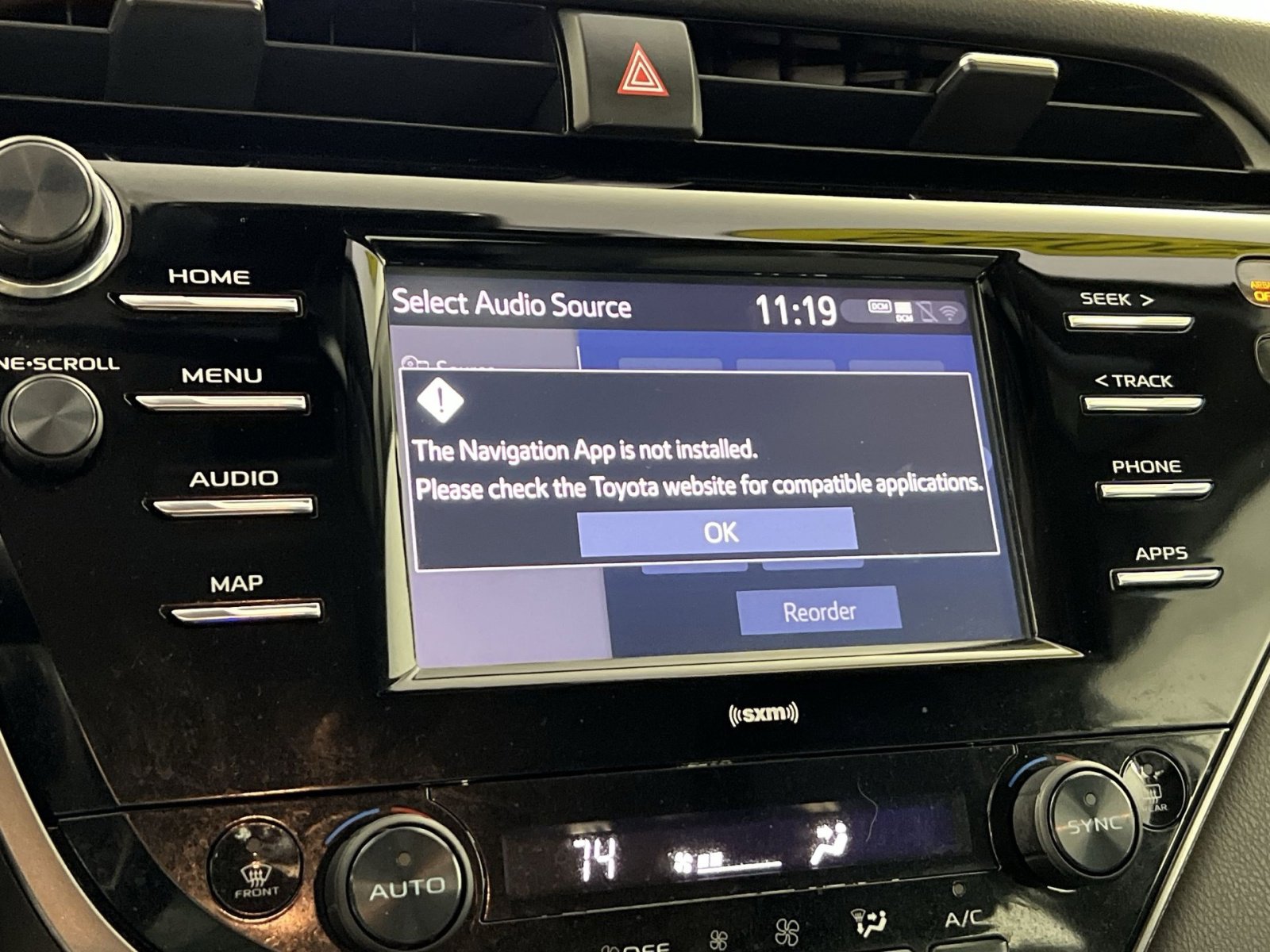 Used 2020 Toyota Camry SE image 20