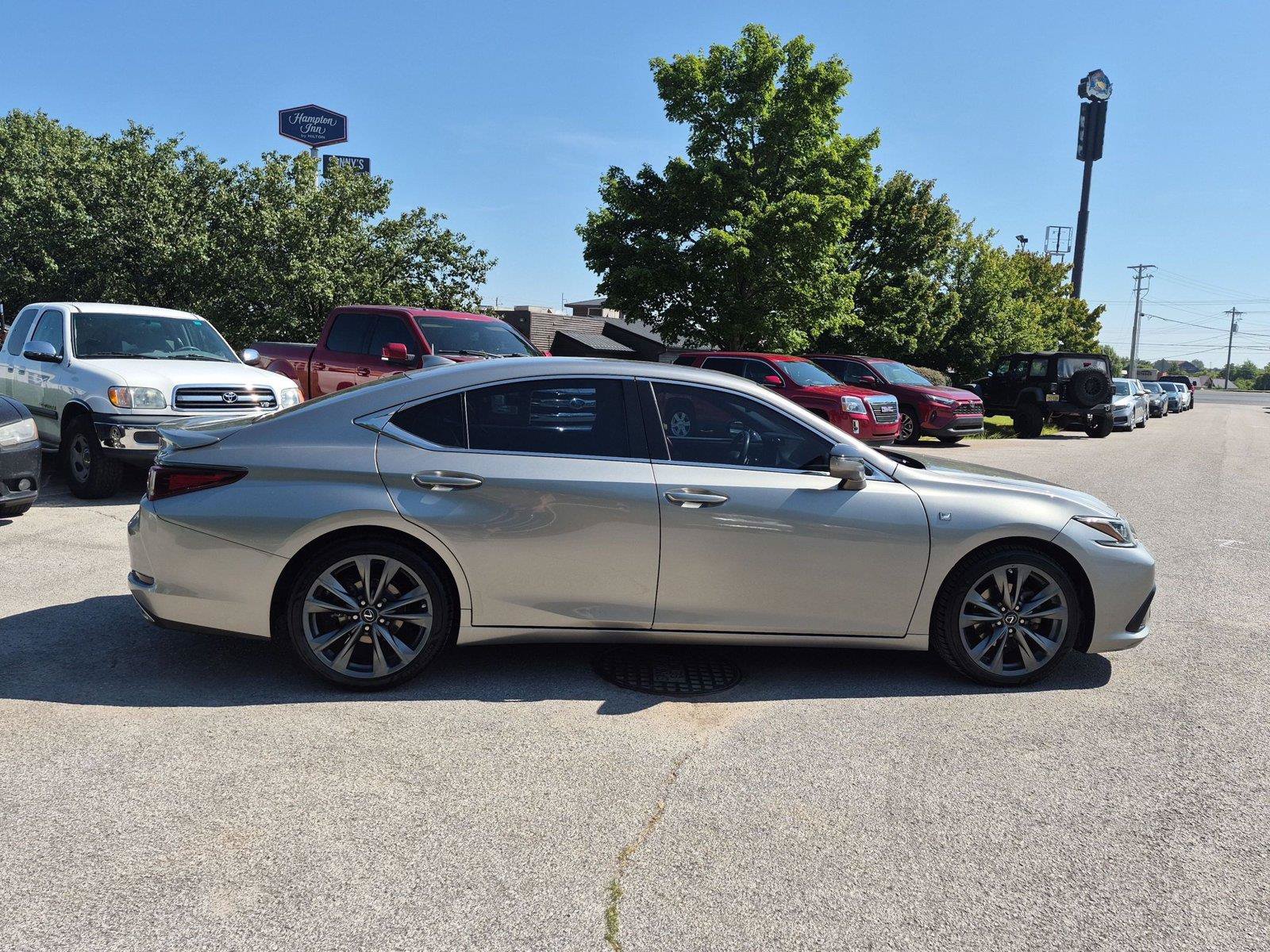 Used 2021 Lexus ES 350 F Sport w/ Protection Package (P3) FWD image 6
