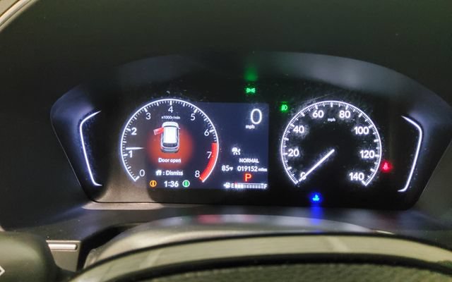 Certified 2025 Honda Pilot Touring image 23