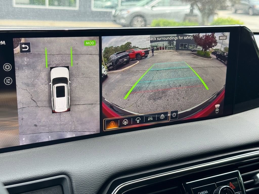 New 2025 Nissan Armada PRO-4X image 24