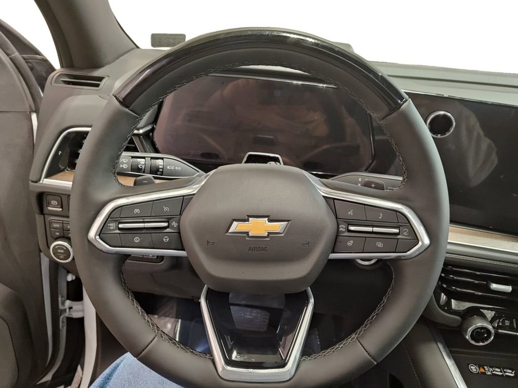 New 2026 Chevrolet Suburban High Country image 12