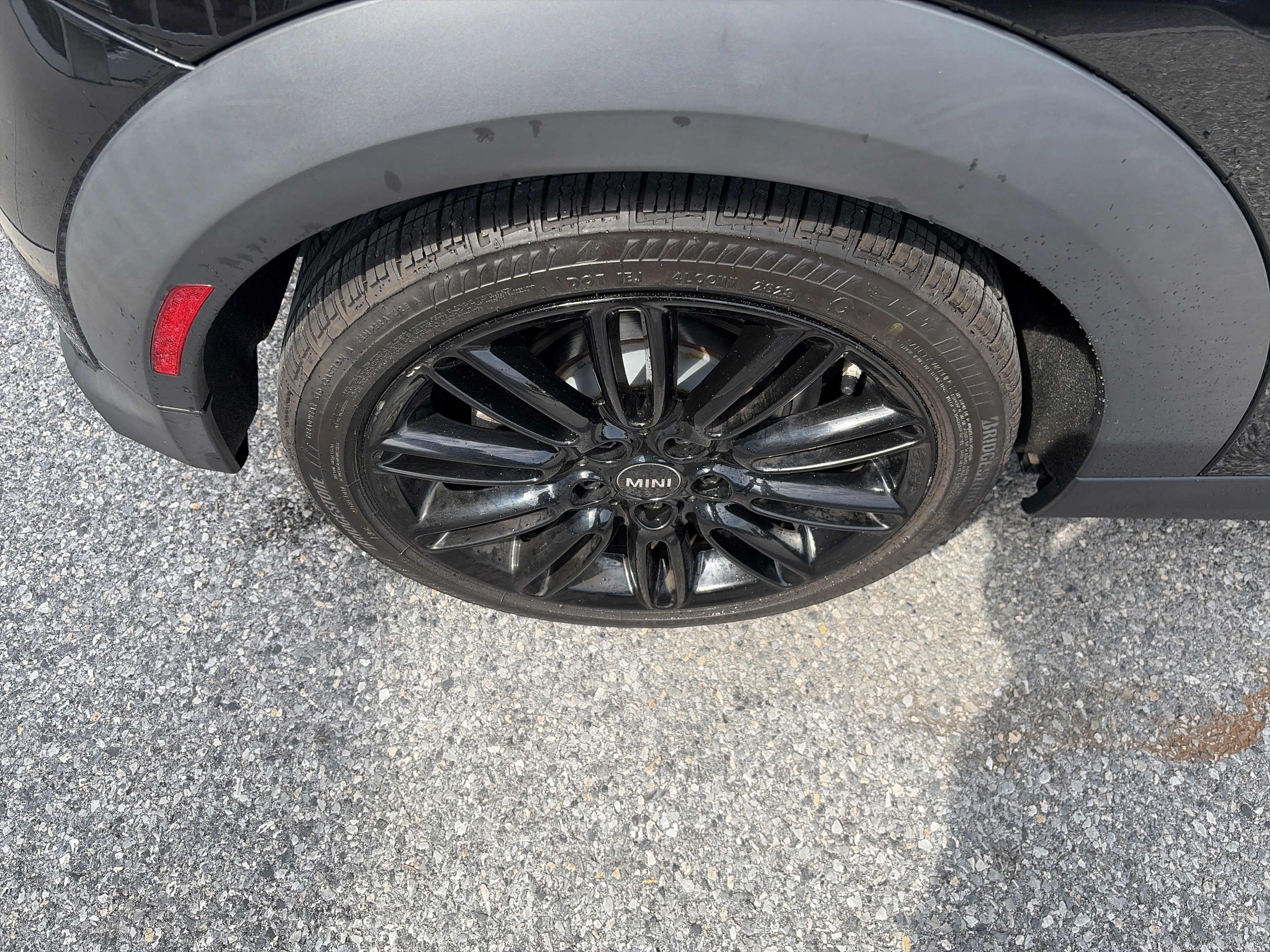 Used 2022 MINI Cooper 2-Door Hardtop image 13