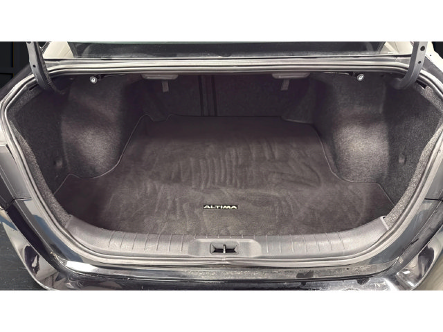 Used 2020 Nissan Altima 2.5 SL FWD image 20