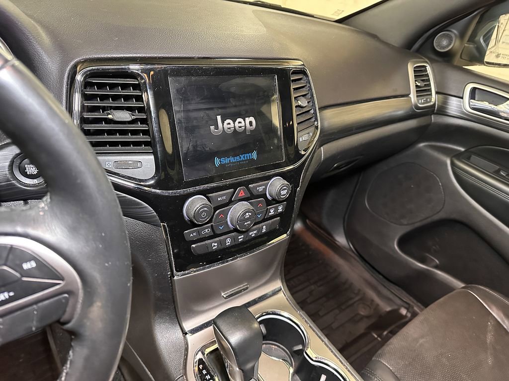 Used 2019 Jeep Grand Cherokee Altitude image 40