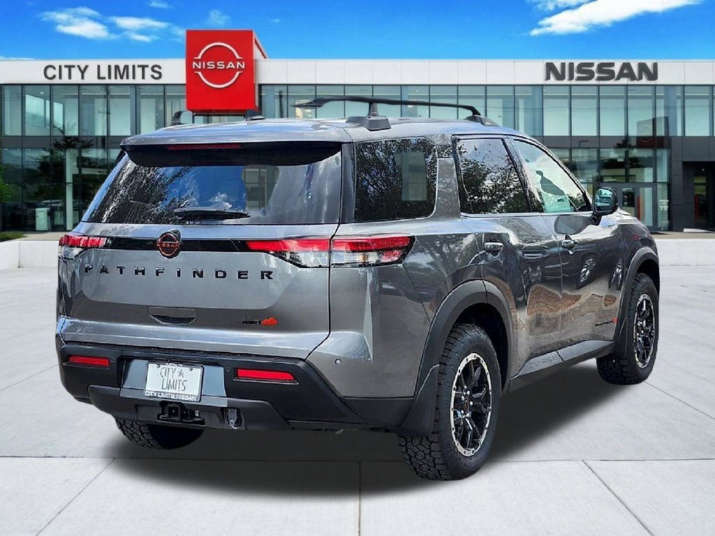 New 2026 Nissan Pathfinder Rock Creek w/ Rock Creek Premium Package AWD/4WD image 4