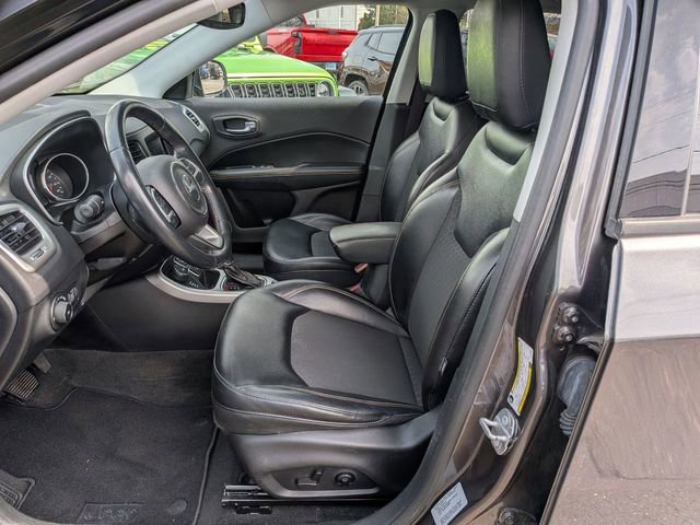 Certified 2018 Jeep Compass Latitude image 9