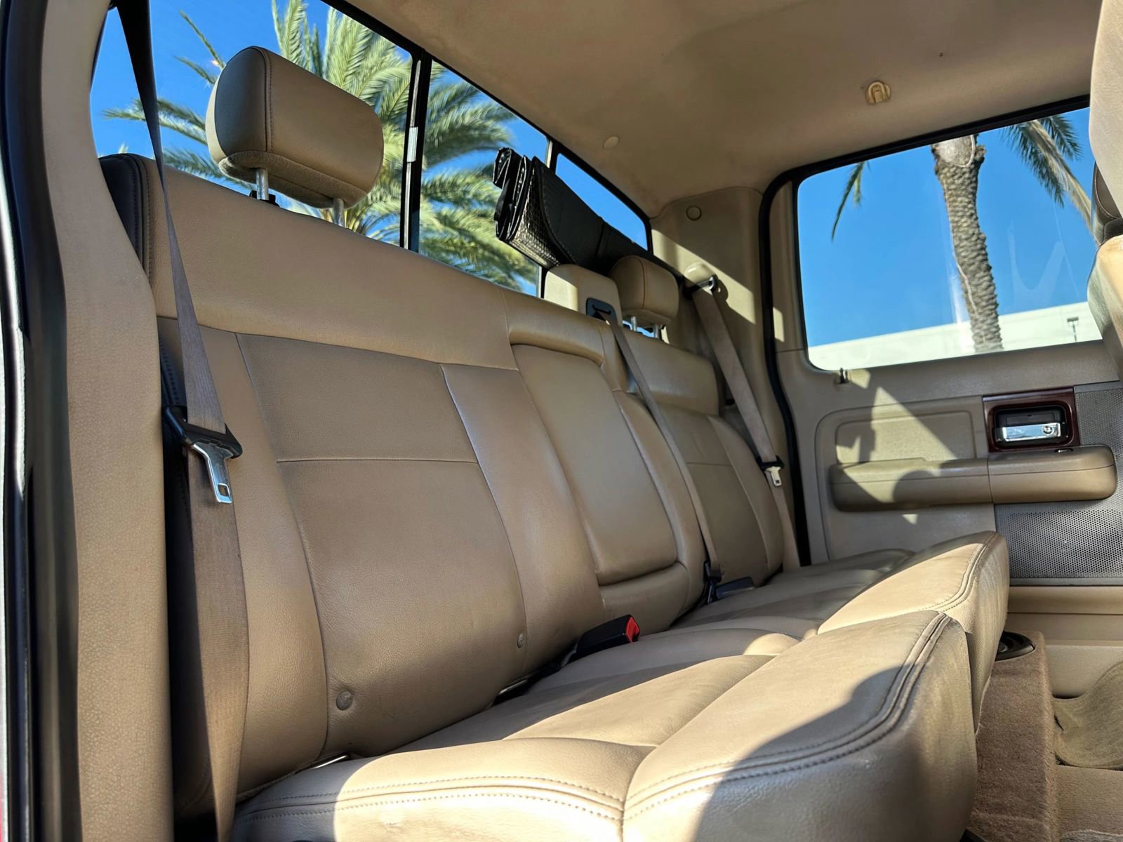 Used 2006 Ford F150 Lariat image 10