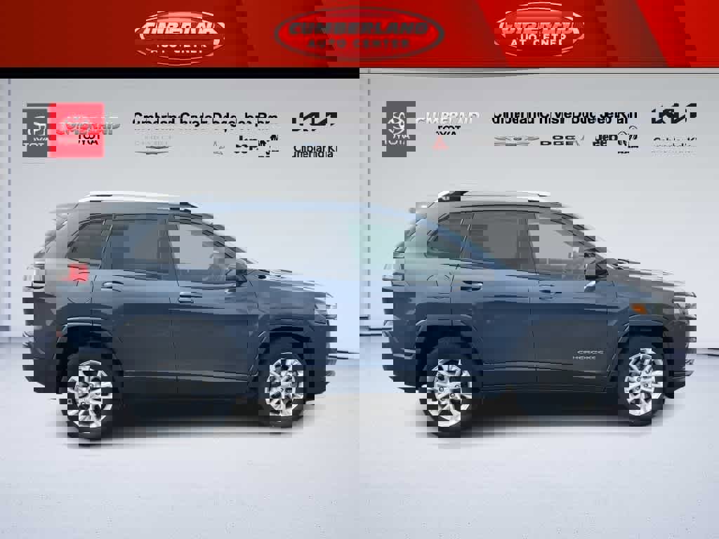 Used 2021 Jeep Cherokee Latitude image 9