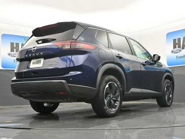 Used 2024 Nissan Rogue SV AWD/4WD image 21