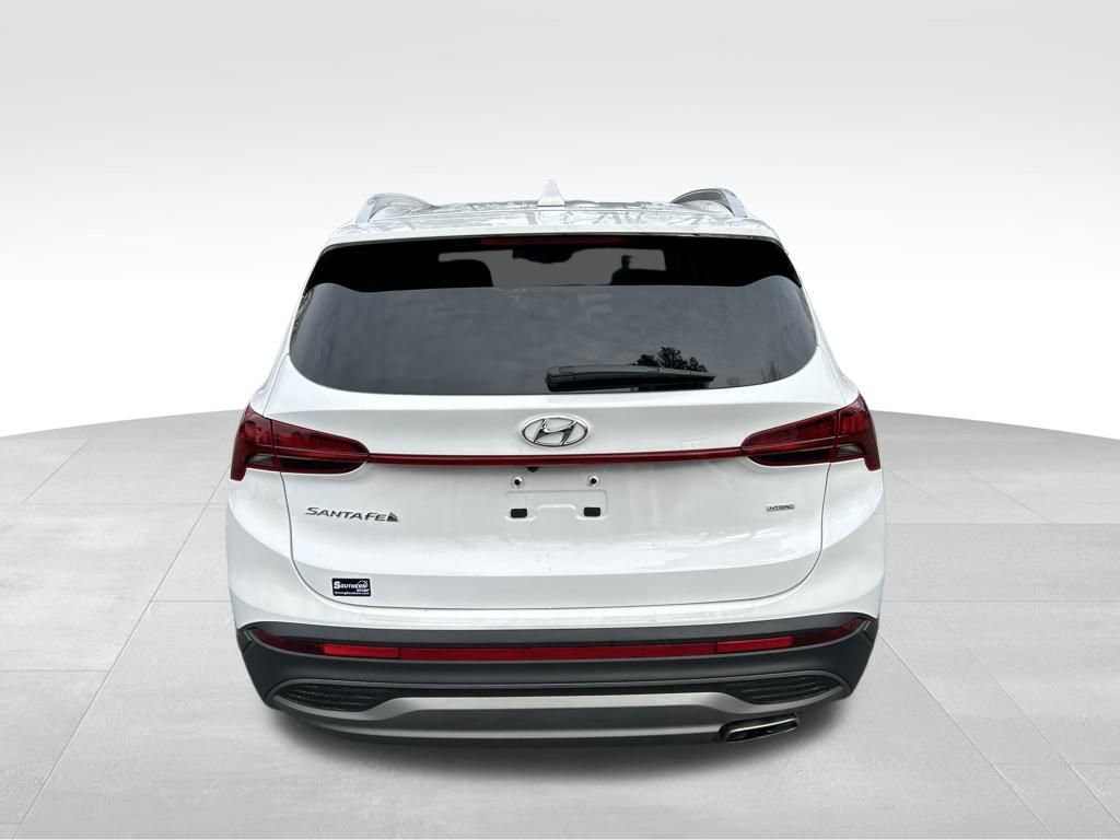 Used 2023 Hyundai Santa Fe SEL image 4