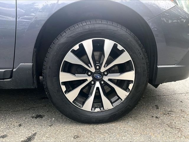 Used 2016 Subaru Outback 2.5i Limited AWD/4WD image 9