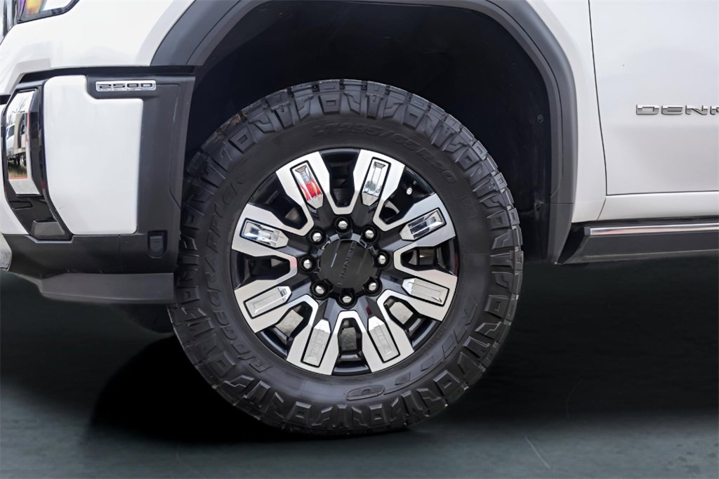 Used 2024 GMC Sierra 2500 Denali w/ Denali Reserve Package image 4