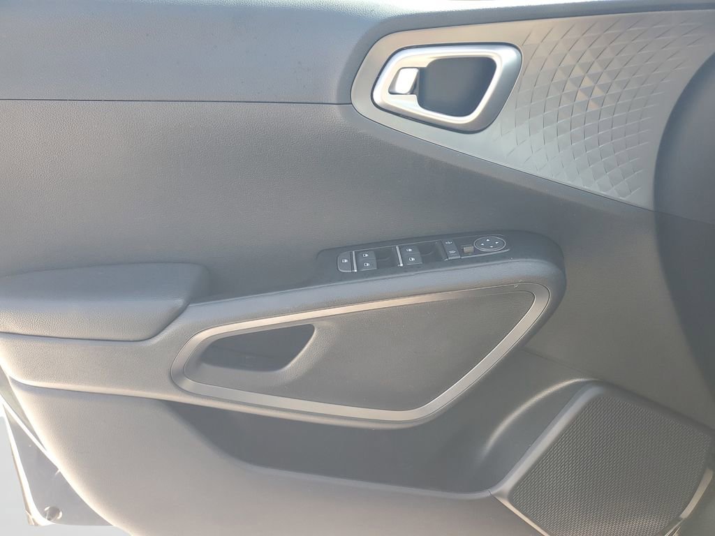 Used 2020 Kia Soul GT-Line w/ GT 2.0L Power Sunroof Package FWD image 19