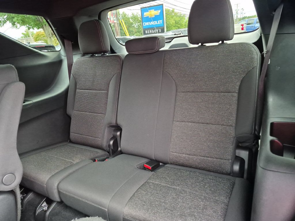 Certified 2025 Chevrolet Traverse LT AWD/4WD image 26