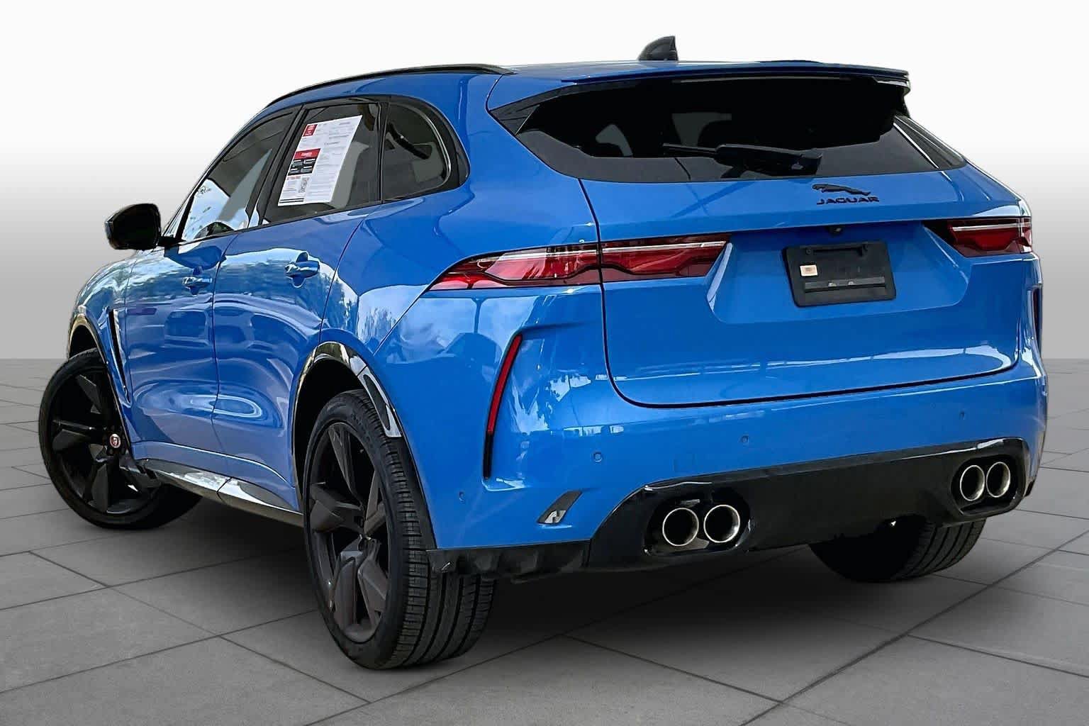 Used 2023 Jaguar F-PACE SVR AWD/4WD image 11