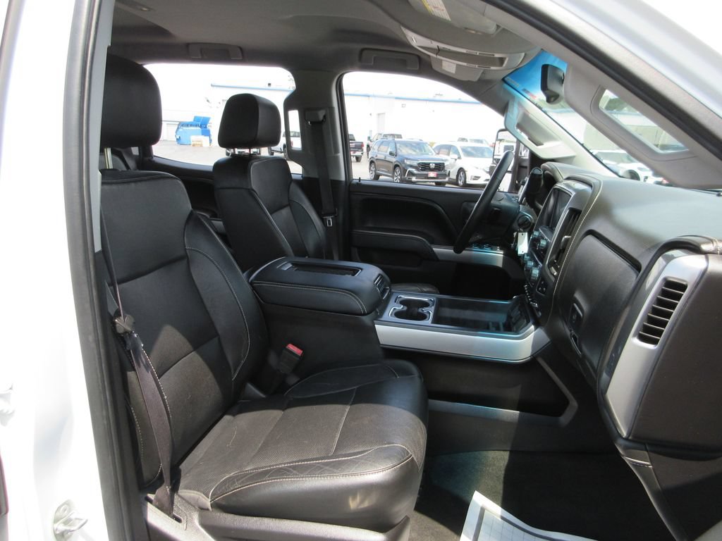 Used 2016 Chevrolet Silverado 2500 LTZ w/ Duramax Plus Package AWD/4WD image 24