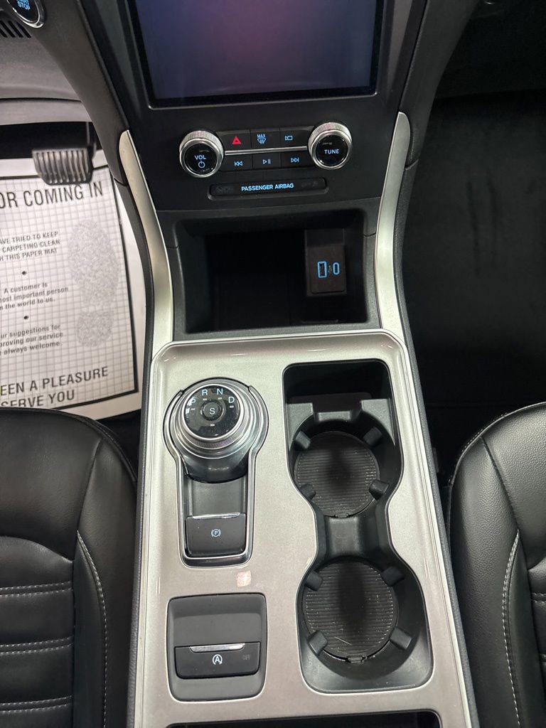 Used 2024 Ford Edge SEL AWD/4WD image 14