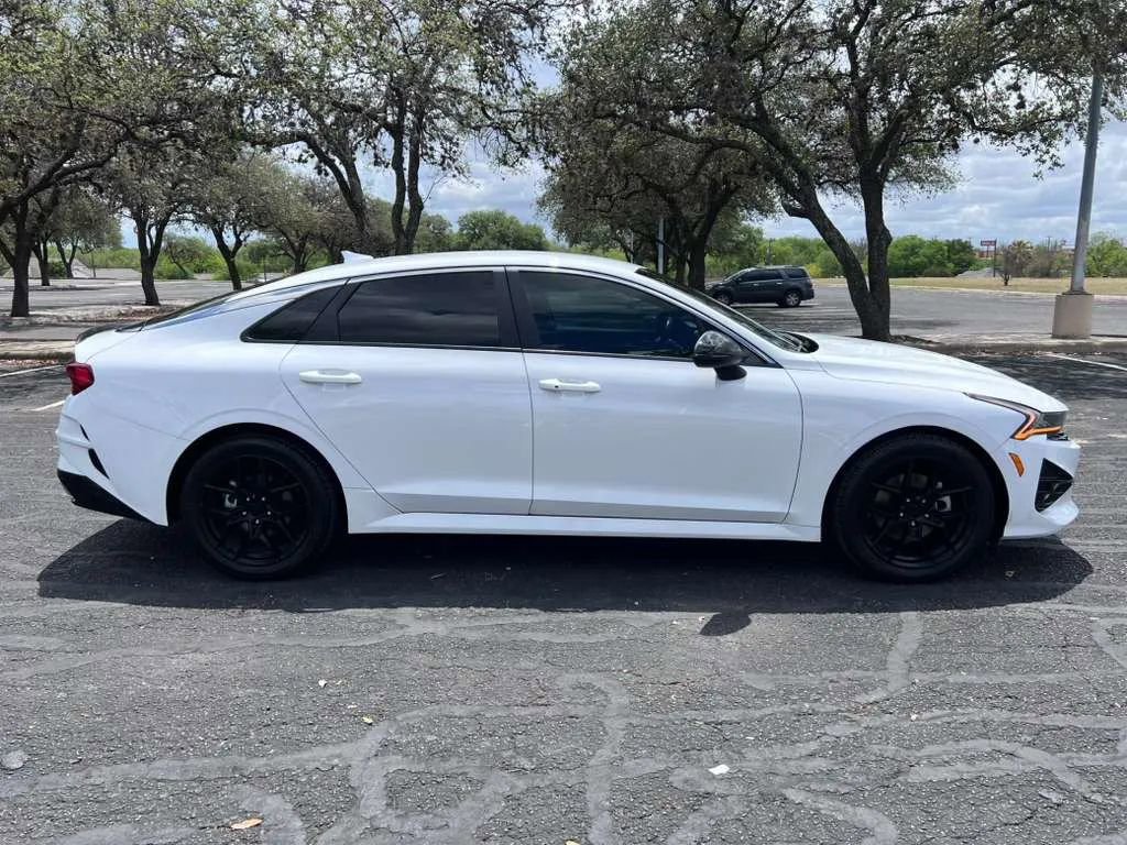 Used 2022 Kia K5 GT-Line FWD image 9
