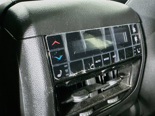 Used 2023 Jeep Grand Cherokee L Overland AWD/4WD image 11