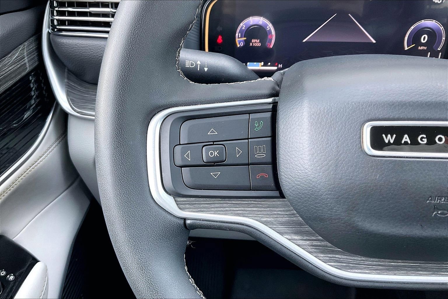 Used 2022 Jeep Wagoneer Series II image 10