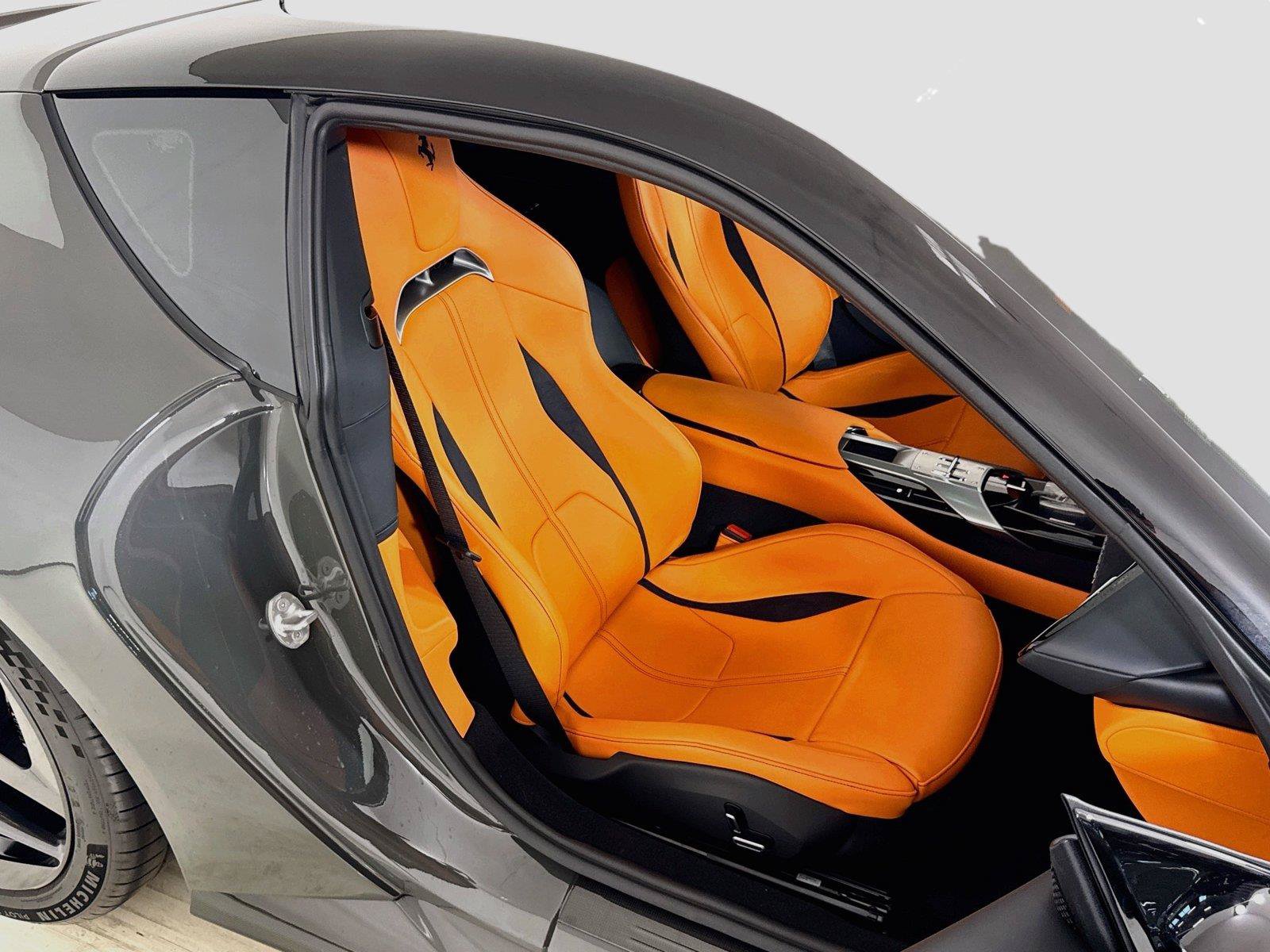Used 2025 Ferrari 12Cilindri RWD image 25