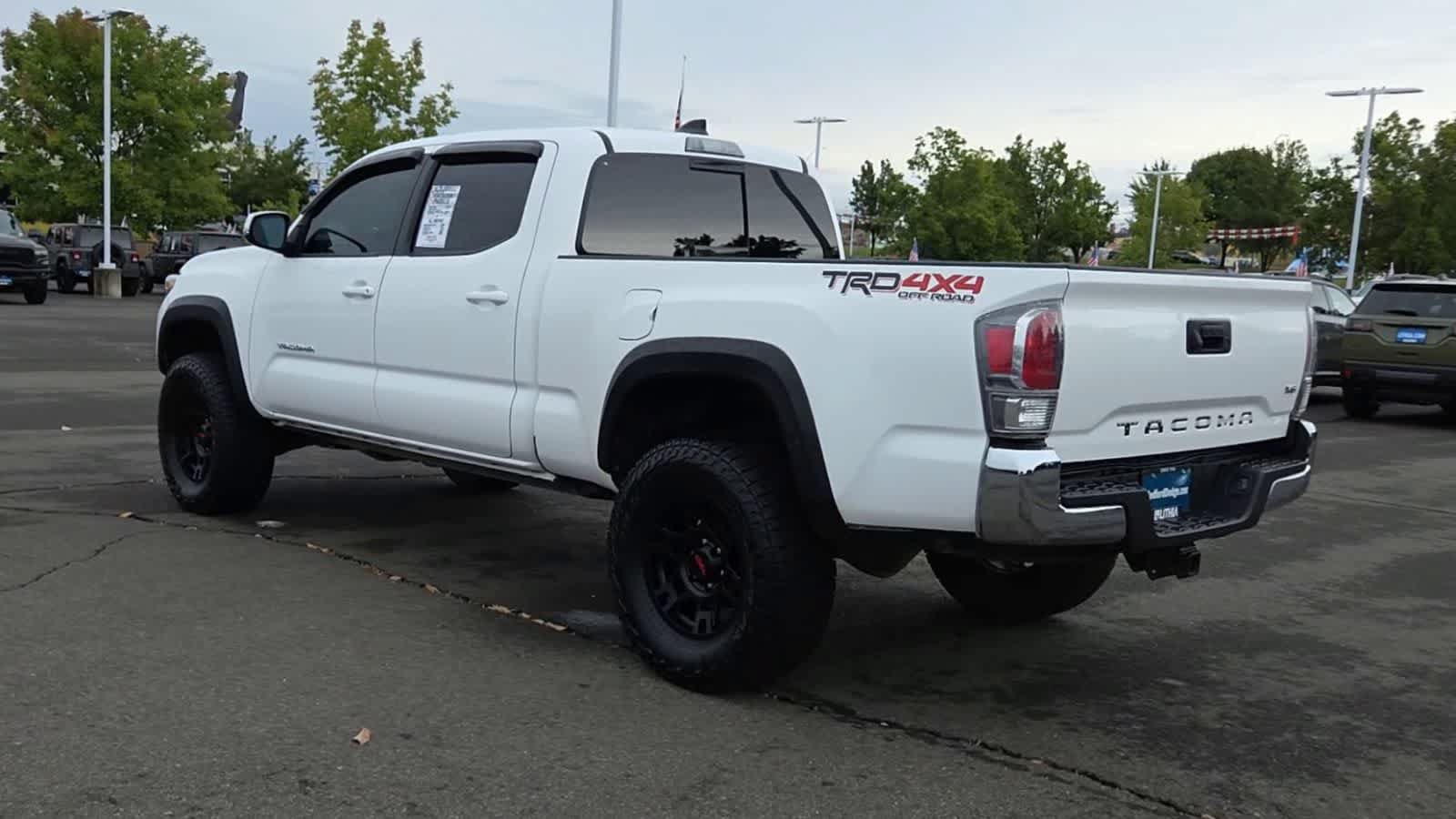 Used 2023 Toyota Tacoma TRD Off-Road AWD/4WD image 6