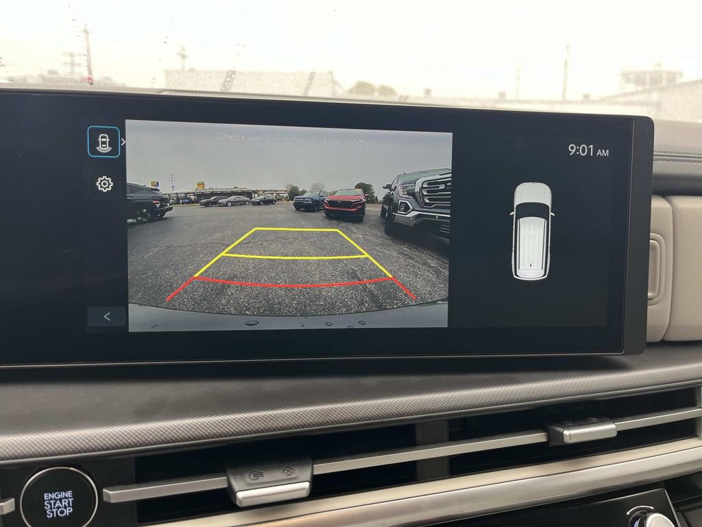 Used 2025 Hyundai Santa Fe SEL image 30