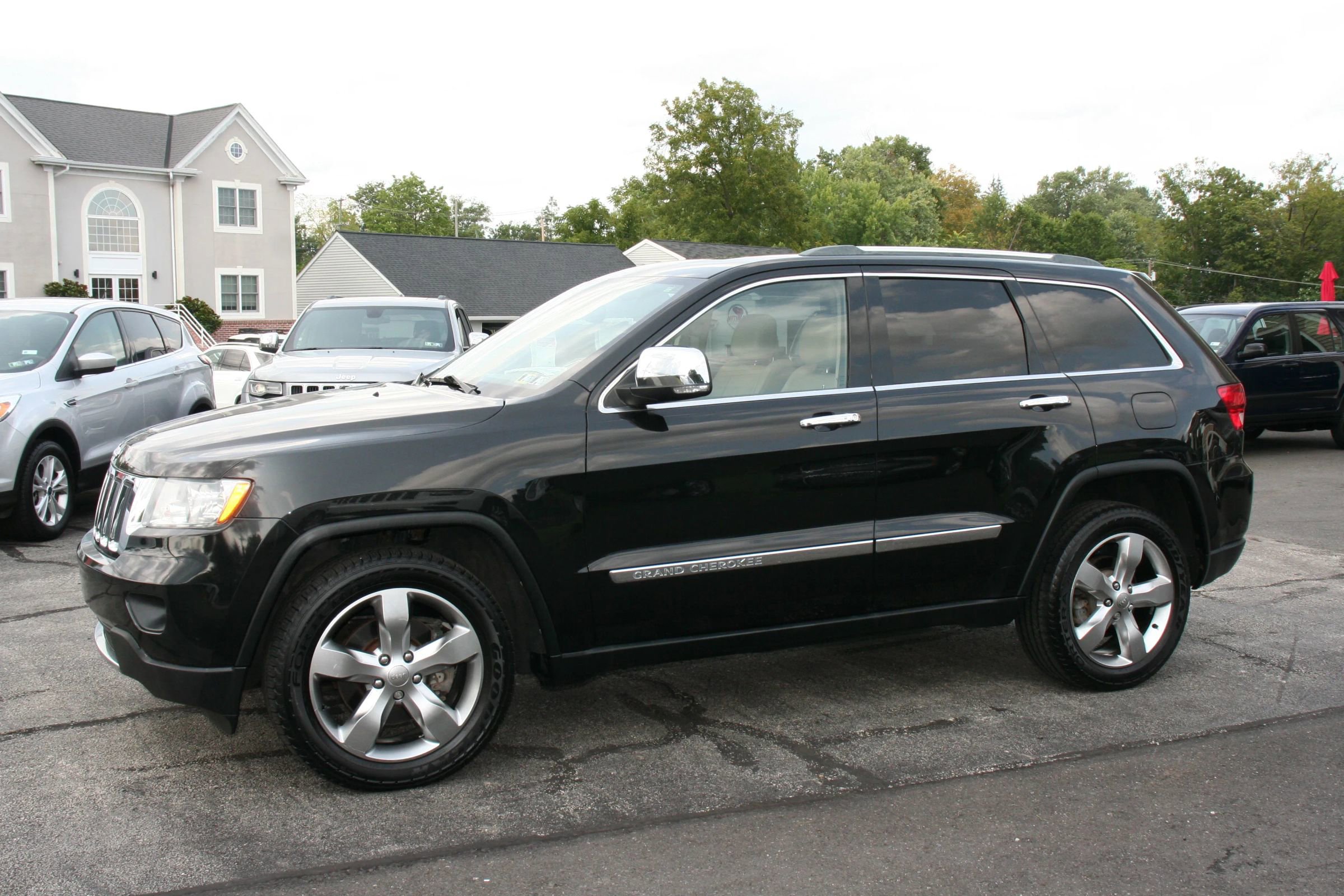 Used 2012 Jeep Grand Cherokee Limited