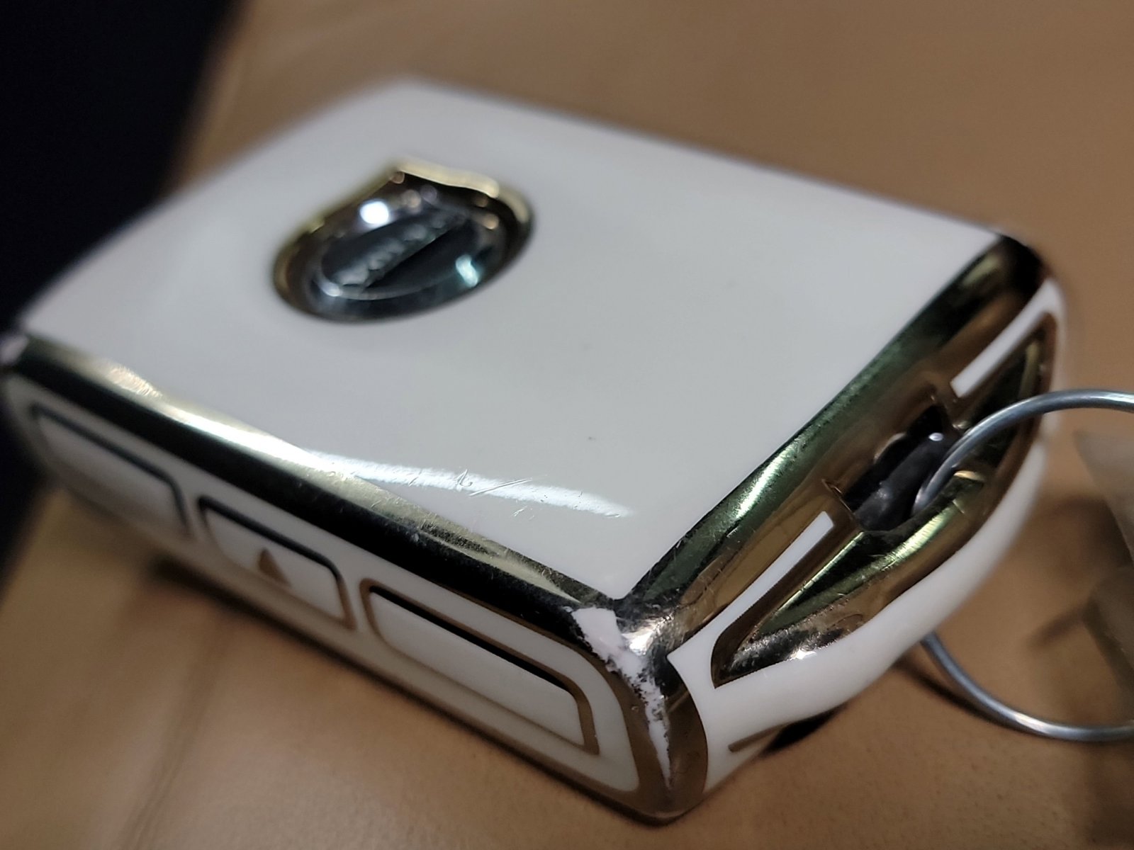 Used 2018 Volvo XC90 T6 Momentum w/ Convenience Package image 32