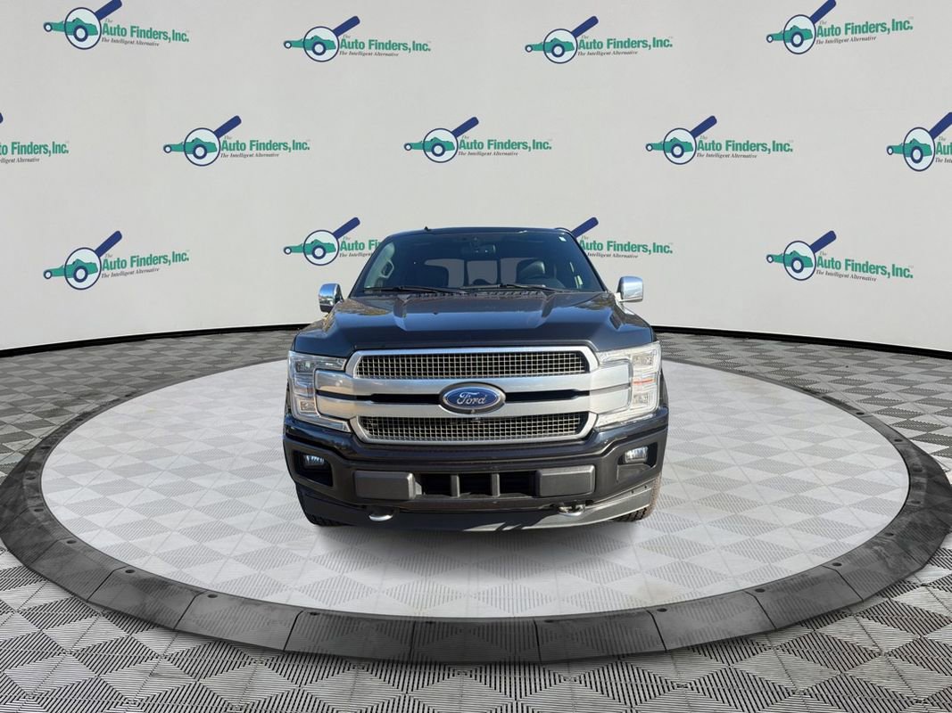 Used 2019 Ford F150 Platinum w/ Equipment Group 701A Luxury image 3