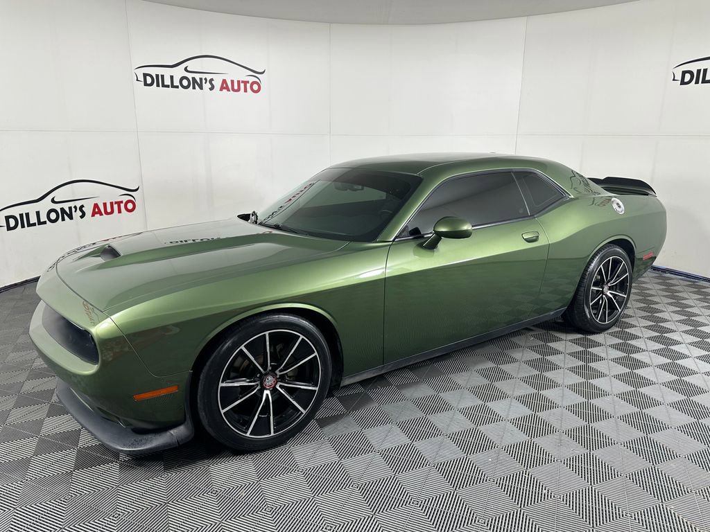 Used 2021 Dodge Challenger GT RWD image 2