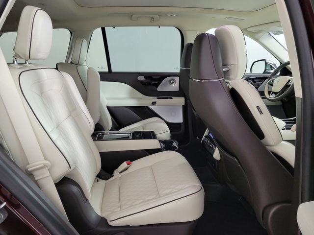 Used 2022 Lincoln Aviator Black Label Grand Touring AWD/4WD image 17