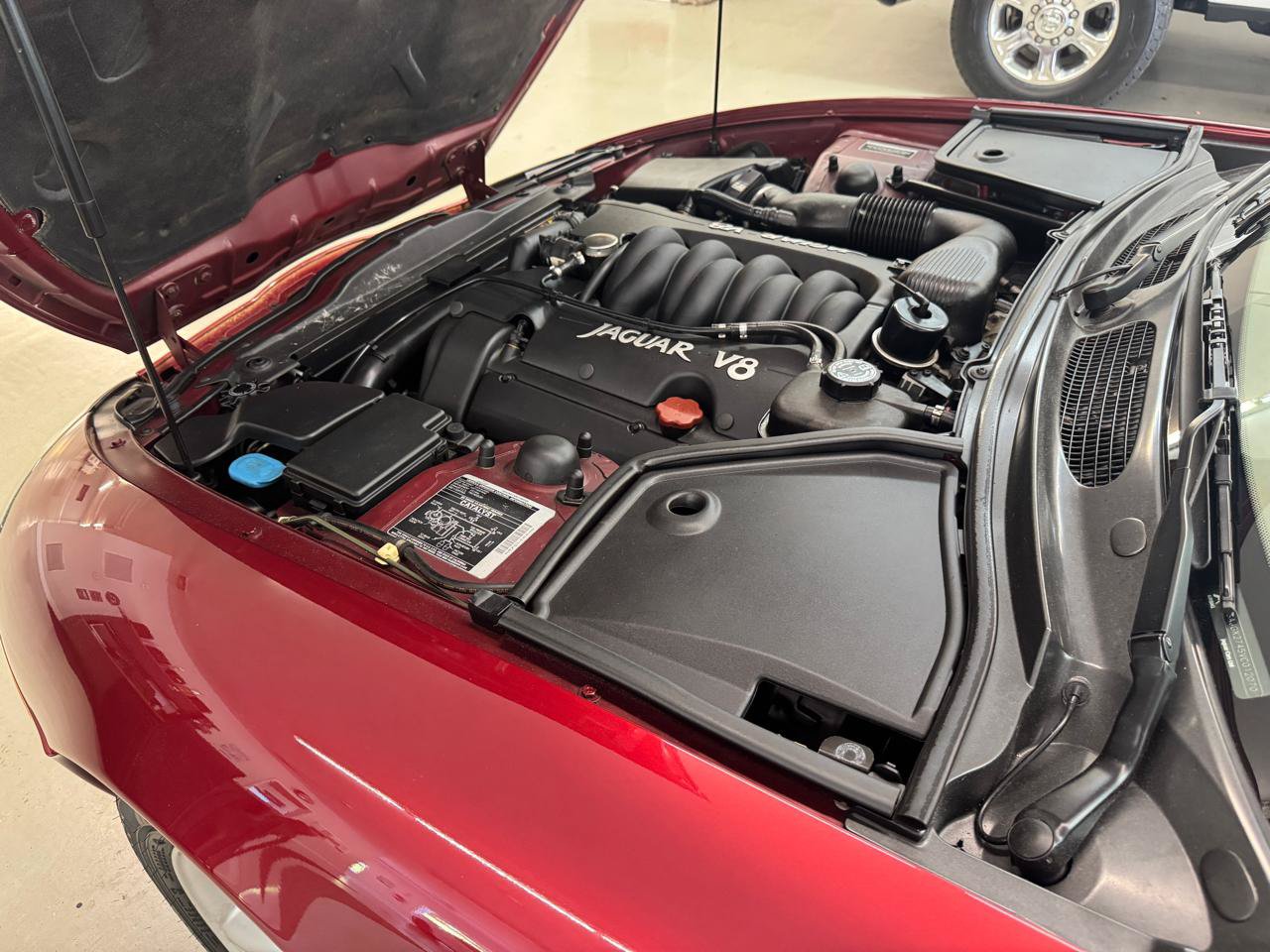 Used 1997 Jaguar XK8 Convertible RWD image 23