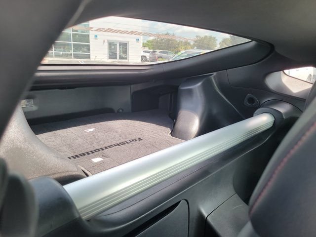 Used 2020 Nissan 370Z Coupe RWD image 7