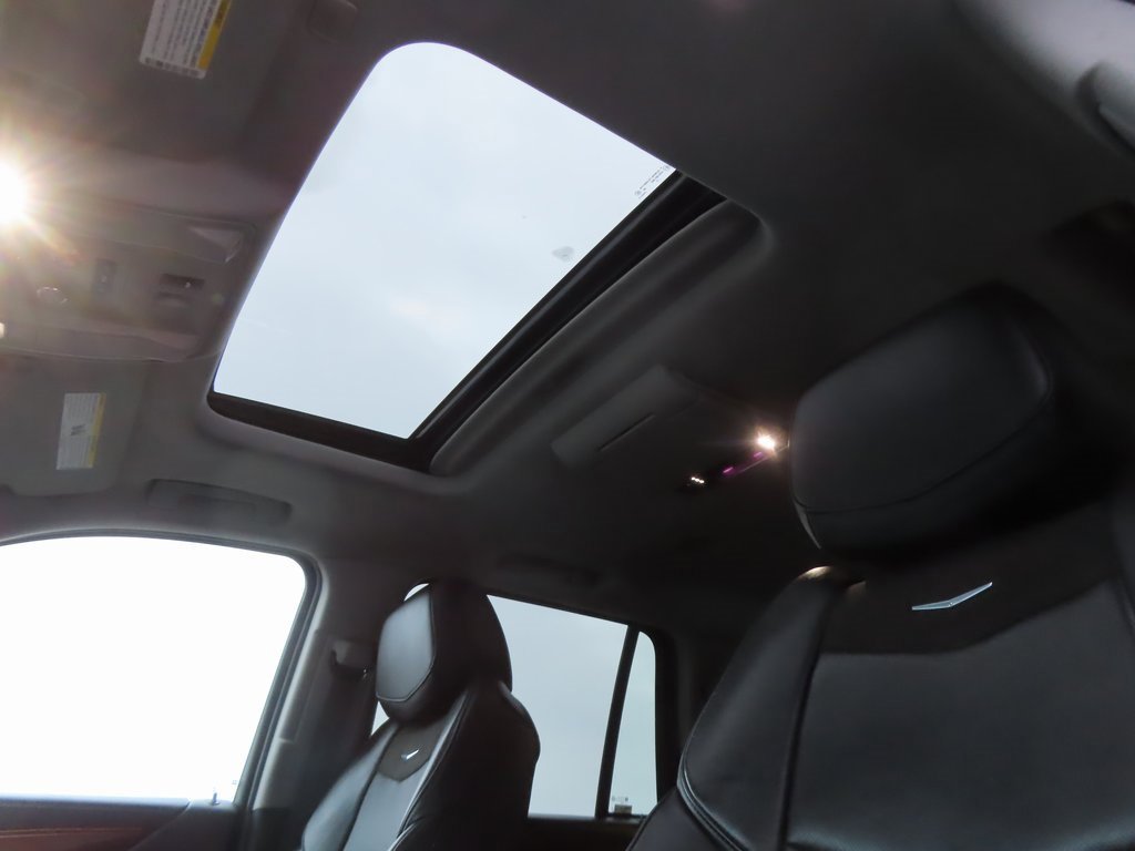 Used 2019 Cadillac Escalade Premium Luxury image 5