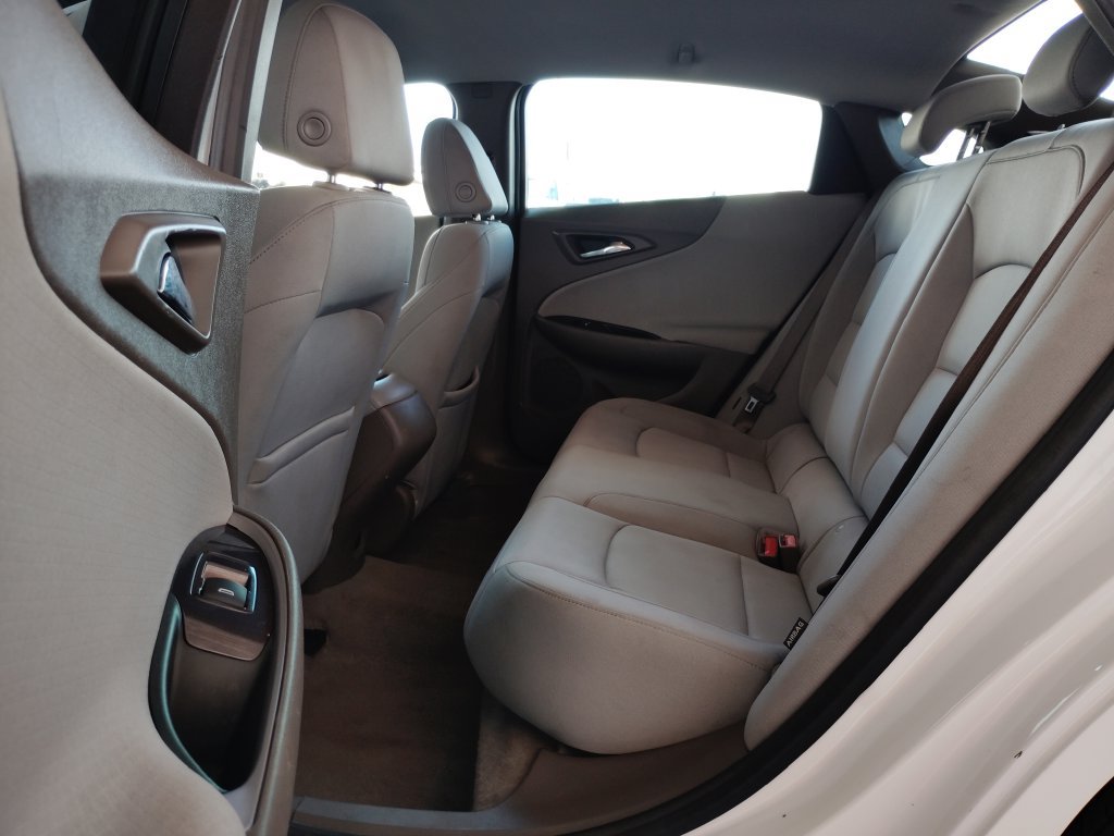 Used 2020 Chevrolet Malibu LS FWD image 19