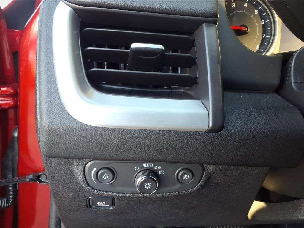 Used 2022 GMC Terrain SLT w/ Infotainment Package II image 22