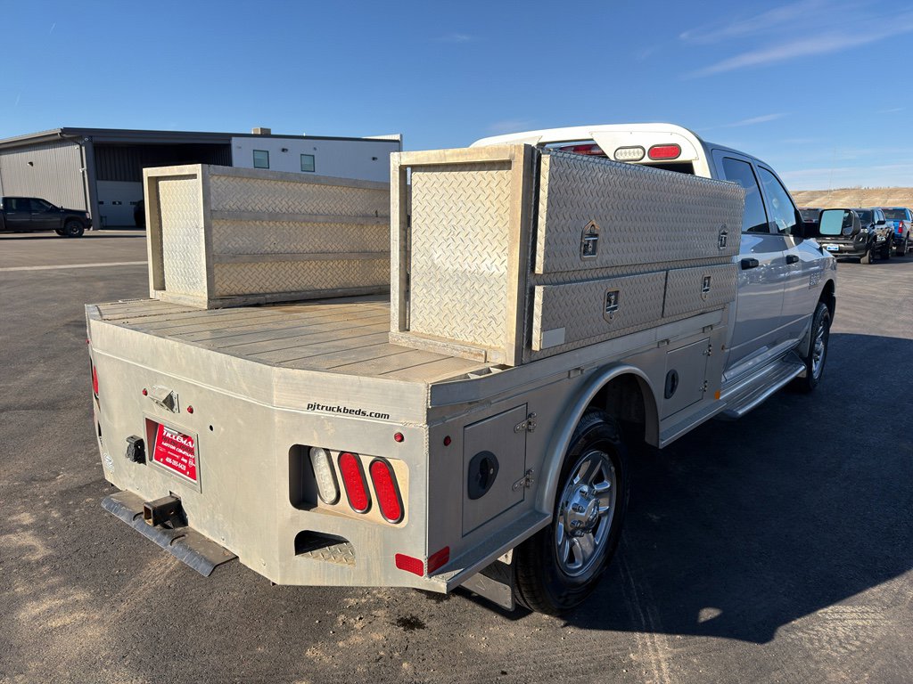 Used 2018 RAM 2500 Tradesman w/ Chrome Appearance Group image 6