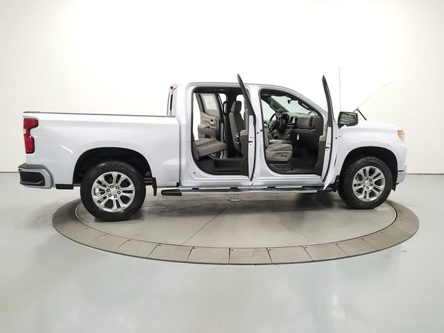 New 2026 Chevrolet Silverado 1500 LTZ image 16