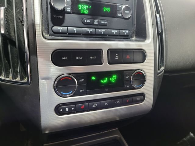 Used 2010 Ford Edge SEL image 29