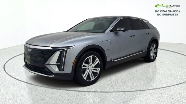 Used 2024 Cadillac Lyriq Tech w/ Driver Assist Package AWD/4WD image 3