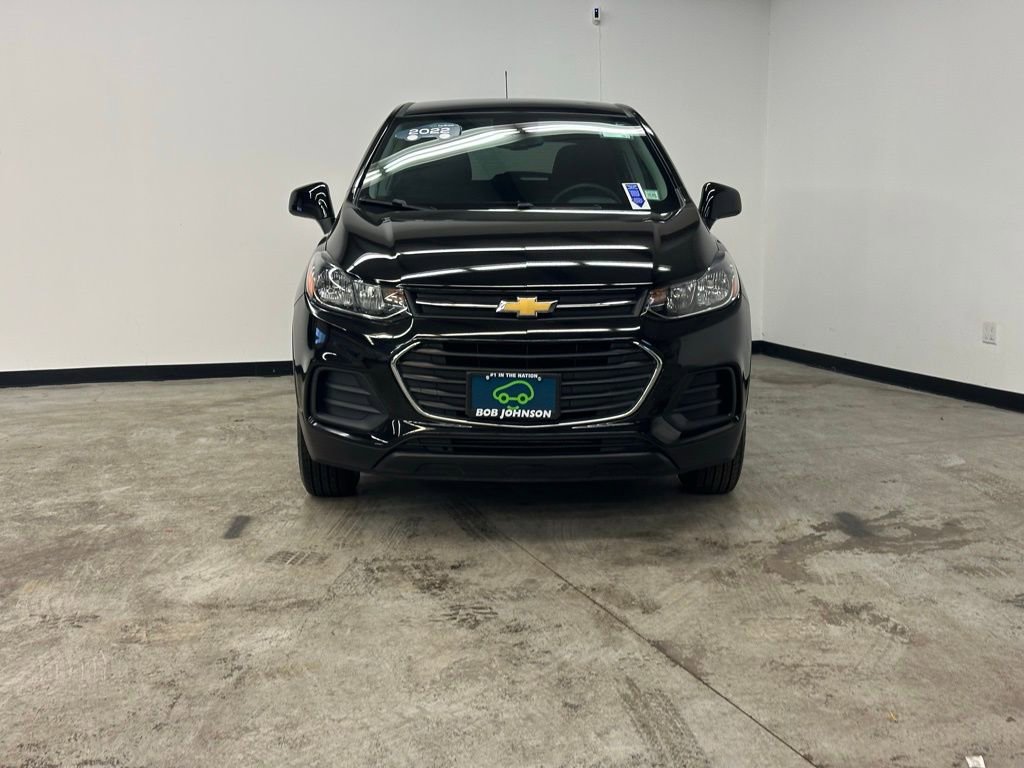 Certified 2022 Chevrolet Trax LS w/ Tint and Cruise Package image 4