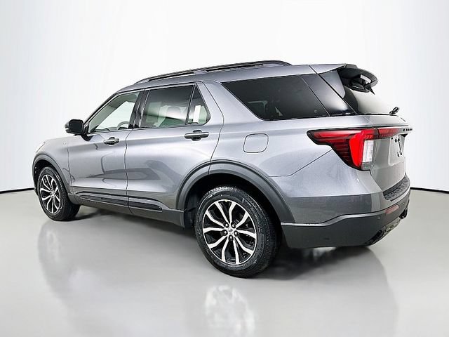 New 2026 Ford Explorer ST-Line AWD/4WD image 5