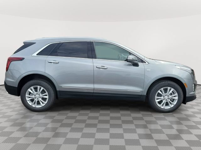 New 2026 Cadillac XT5 Luxury w/ LPO, Floor Liner Package AWD/4WD image 3