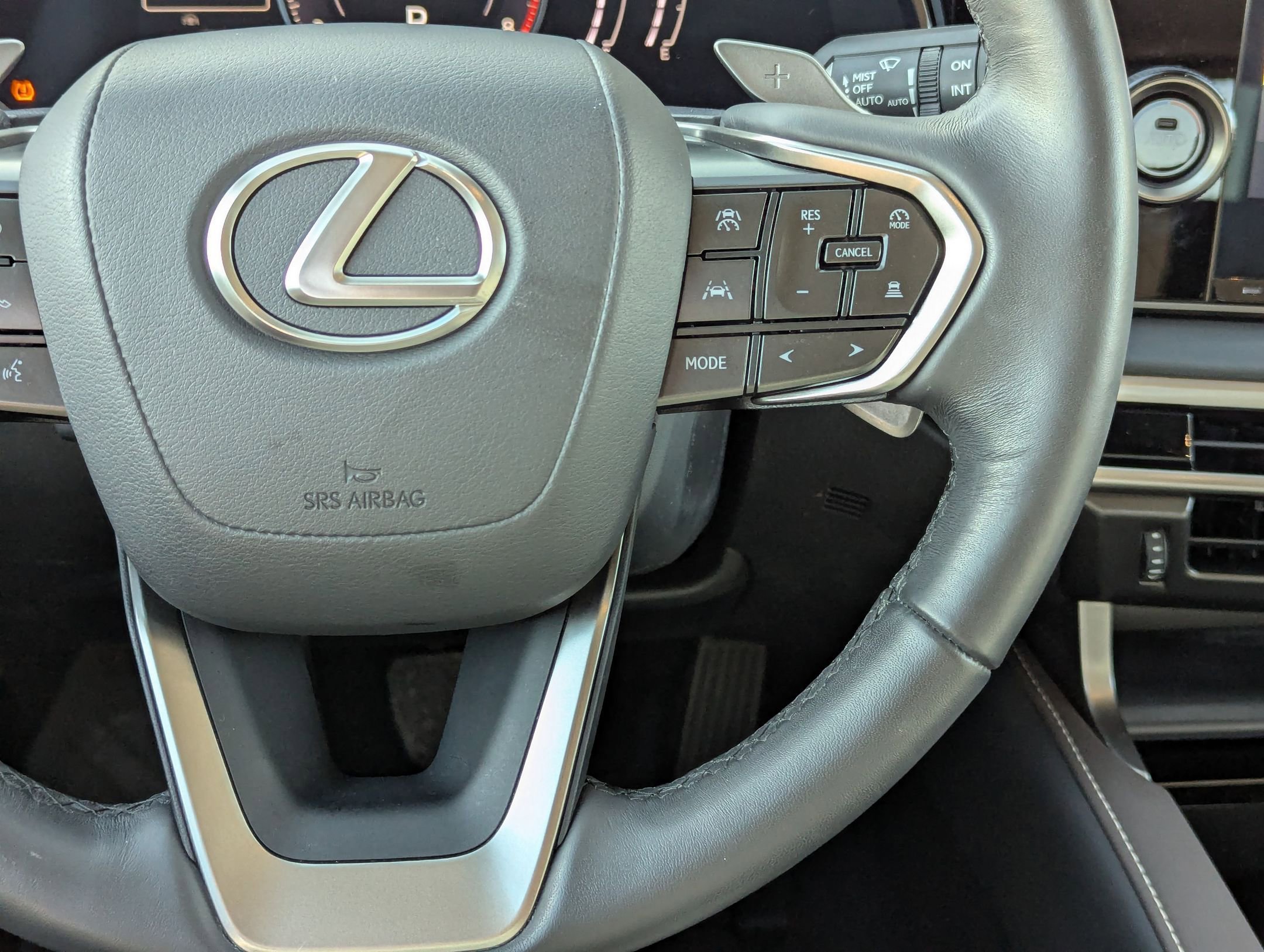 Used 2024 Lexus RX 350 FWD w/ Technology Package image 20