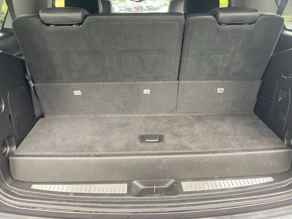 Used 2018 Chevrolet Tahoe Premier AWD/4WD image 39
