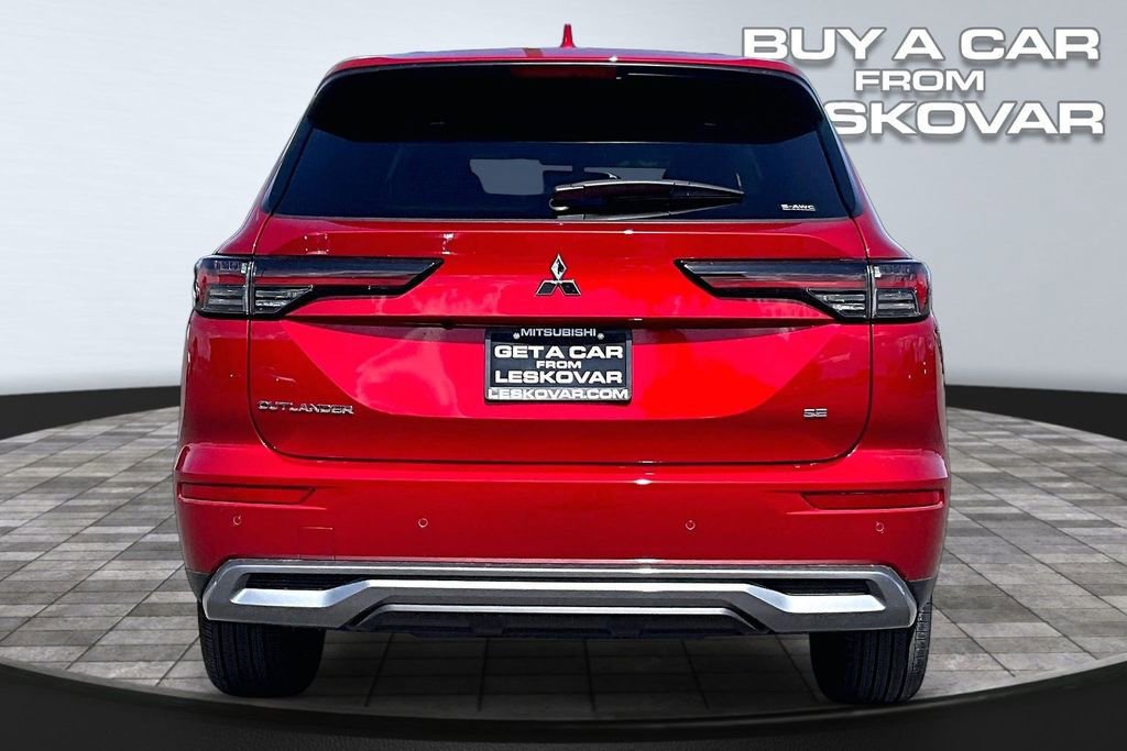 New 2026 Mitsubishi Outlander SE AWD/4WD image 4