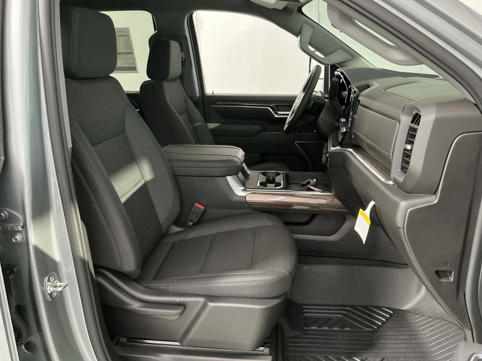 New 2026 Chevrolet Silverado 2500 LT image 32